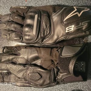 Alpinestars SP8 V2 full gauntlet gloves